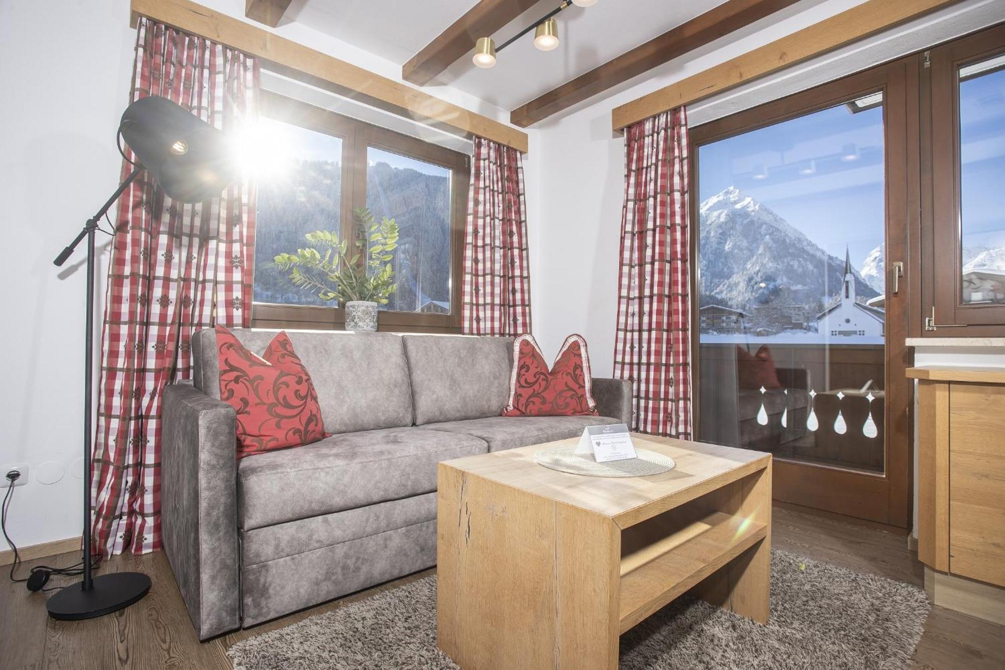 Alpenherz Ferienwohnungen Pertisau Exterior photo